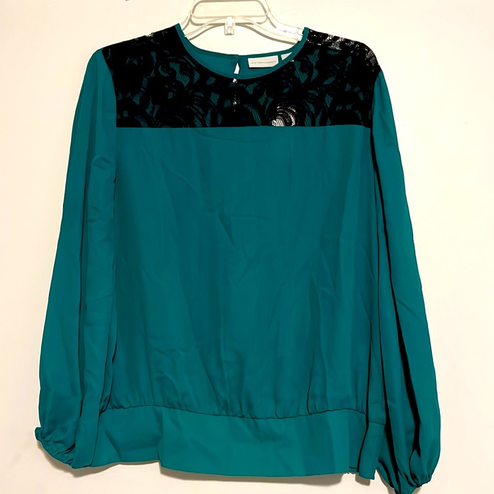 Women’s blouse